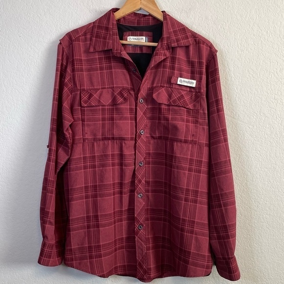 Magellan Outdoors Other - Magellan Outdoor Red Plaid Long Sleeve Button Front Barton Creek Shirt Sze Small